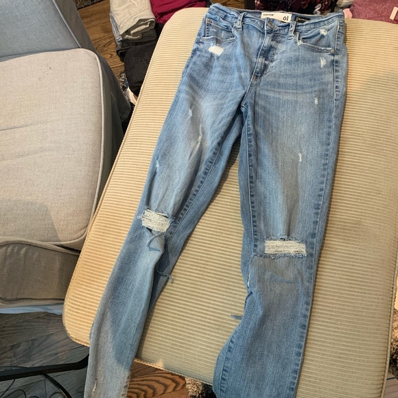 garage premium stretch light wash distressed jeans